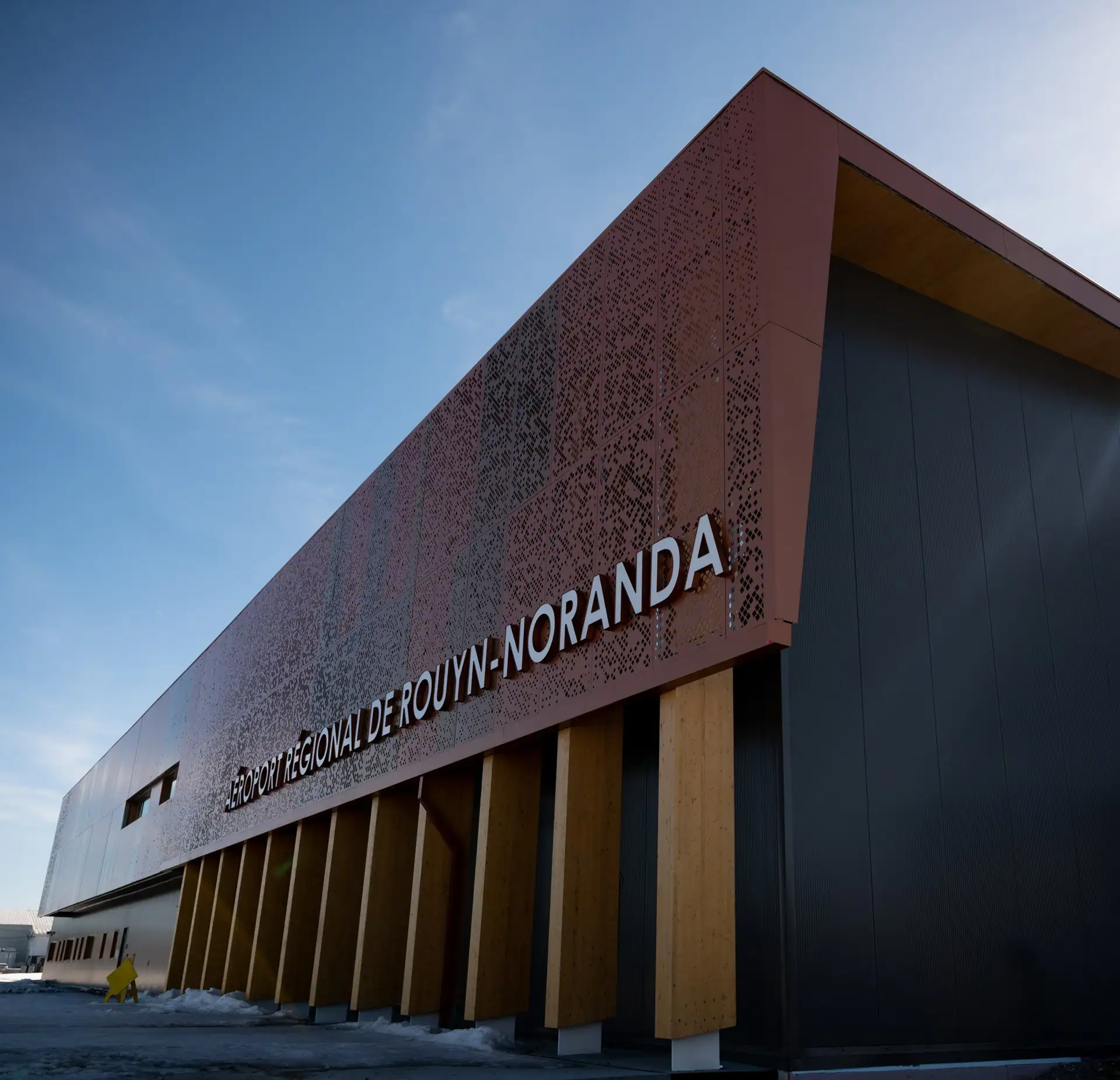 aerogare de rouyn noranda 03