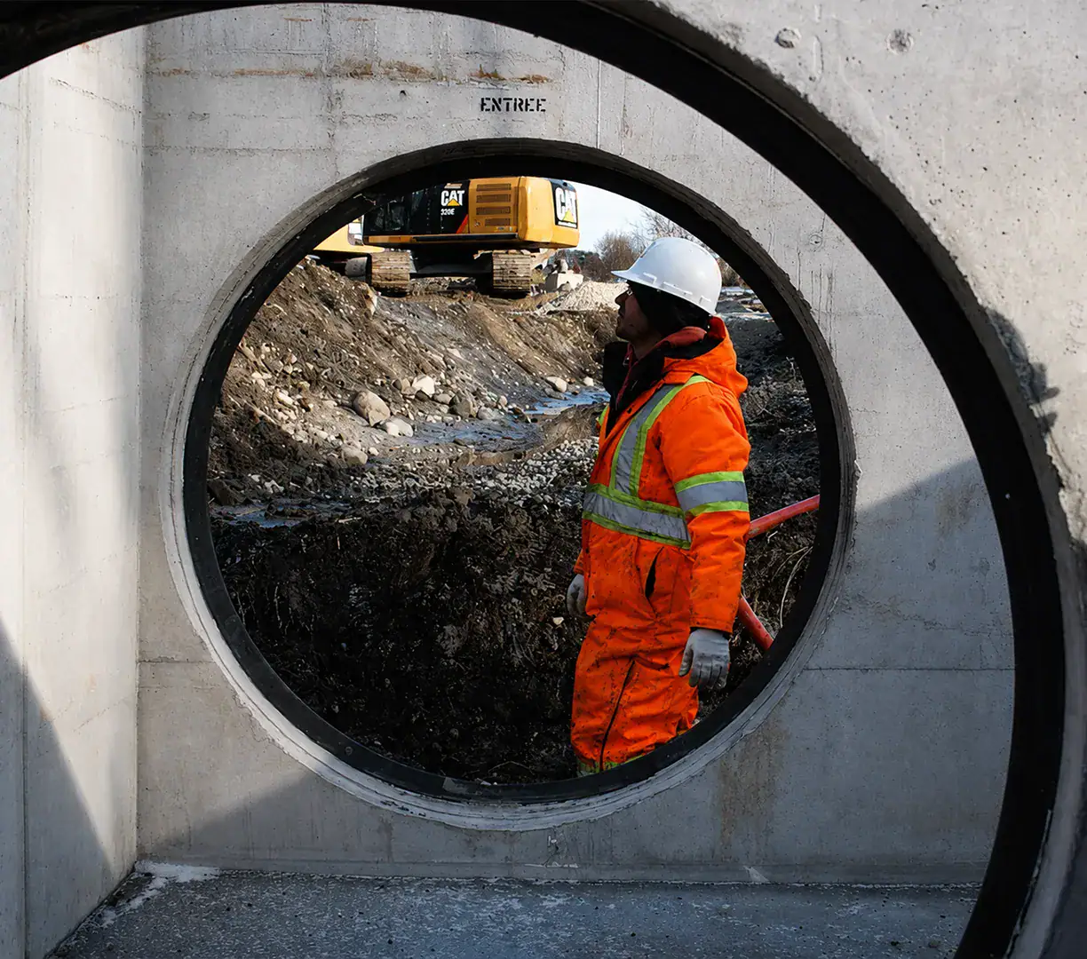 hardy construction vie